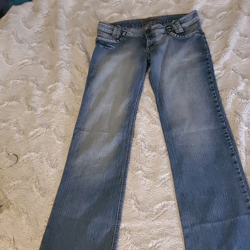 Blue girl (butt lift) jean